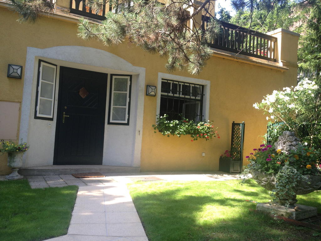 Exquisites Gartenapartment In Eleganter Jugendstilvilla Βιέννη Εξωτερικό φωτογραφία